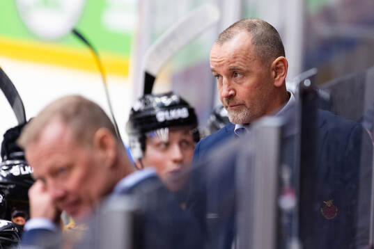 Head coach Thomas Berglund of Luleå