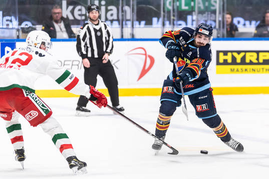 Moras Filip Björkman och Djurgårdens Kevin Karlsson