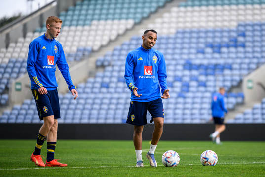 Hugo Larsson and Bilal Hussein of the Swedish men's