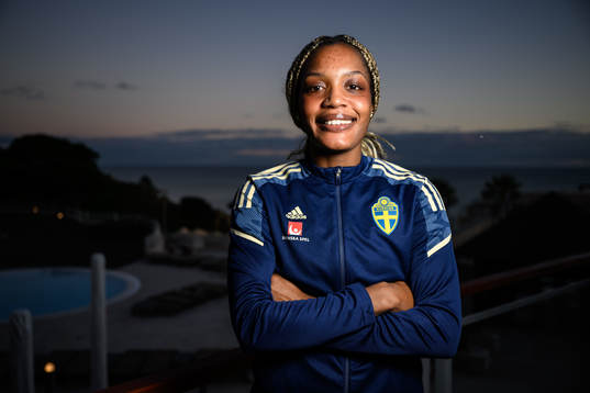 Evelyn Ijeh of the Swedish women's national football team
