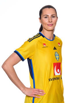 Nellie Karlsson of the Swedish women's football national