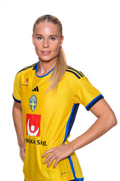 Stina Lennartsson of the Swedish women's football national
