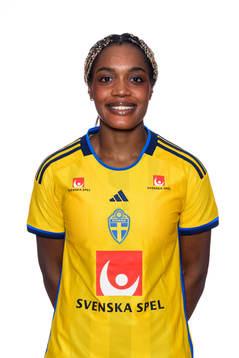 Evelyn Ijeh of the Swedish women's football national team