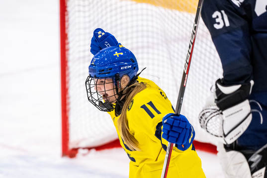 Ella Hellman of Sweden celebrates