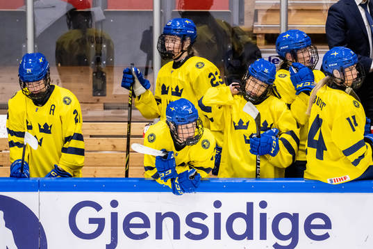 Ebba Hedqvist, Mira Hallin, Ebba Hedqvist, Emilia Bergeby