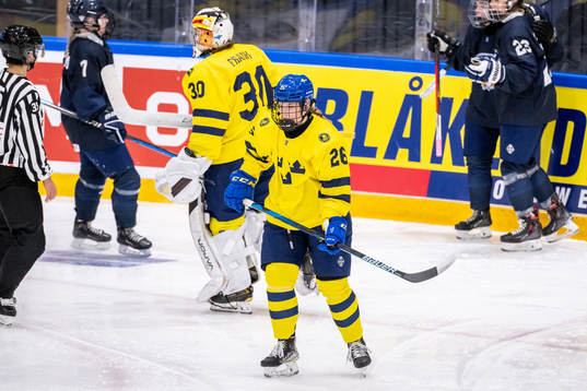 Emma Goding of Sweden looks dejected