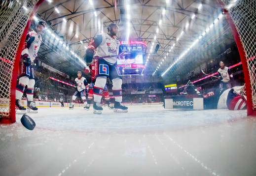 Örebros Christopher Mastomäki gör 1-0 på Linköpings