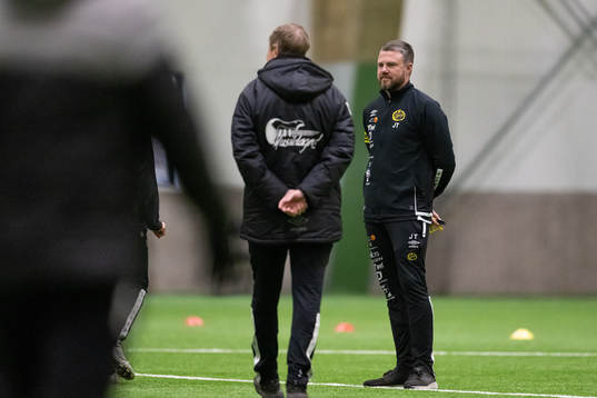 Manager Jimmy Thelin