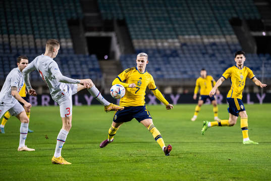David Kristjan Olafsson of Iceland and Jacob Ondrejka of