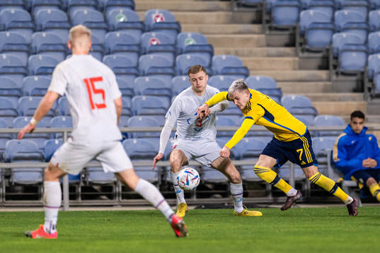 David Kristjan Olafsson of Iceland and Jacob Ondrejka of