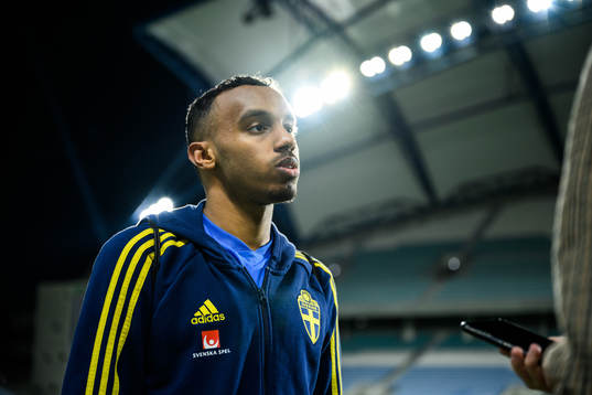 Bilal Hussein of Sweden speaks to media