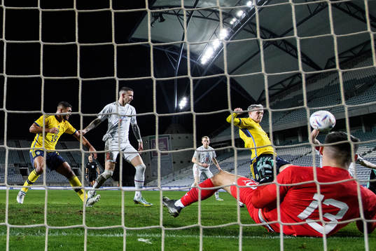 Jacob Ondrejka of Sweden scores 2-1