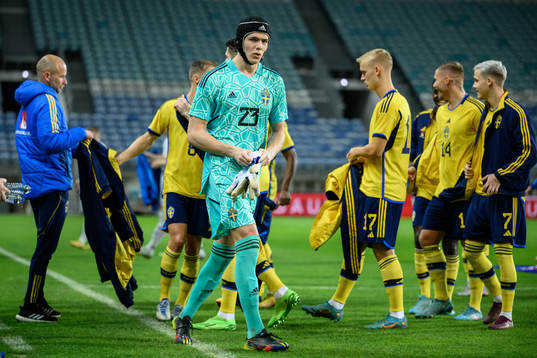 goalkeeper Jacob Widell Zetterström of Sweden
