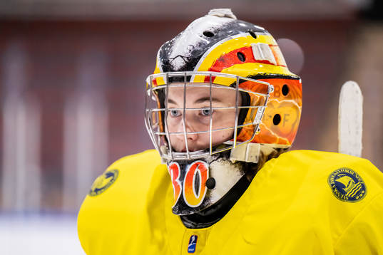 Goaltender Felicia Frank of Sweden