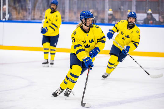 Mira Hallin of Sweden