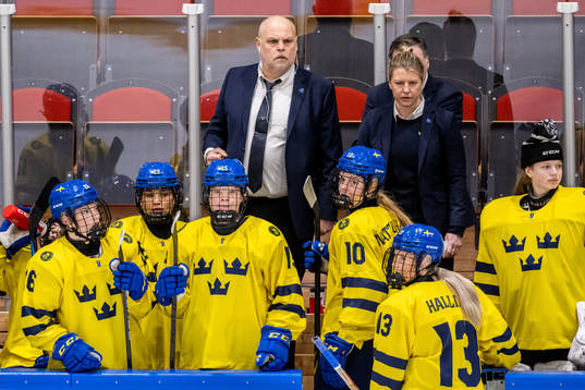 Assistant coach Ulf Hall and assistant coach Pernilla