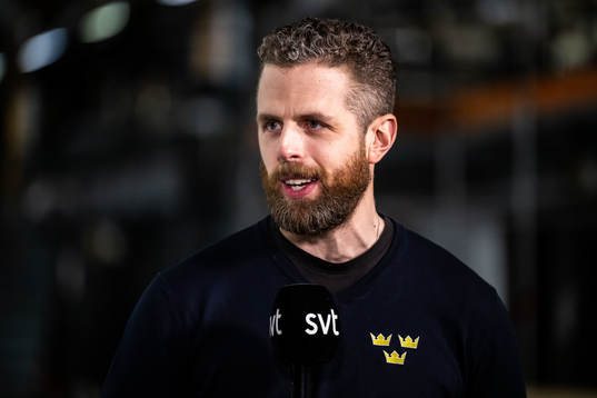 Head coach Ulf Lundberg of the Swedish Women's ice hockey