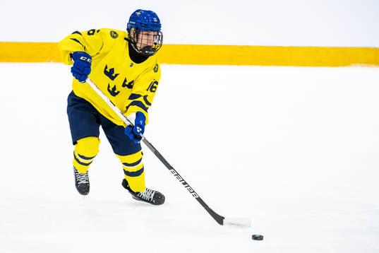 Emilia Bergeby Hallbeck of Sweden