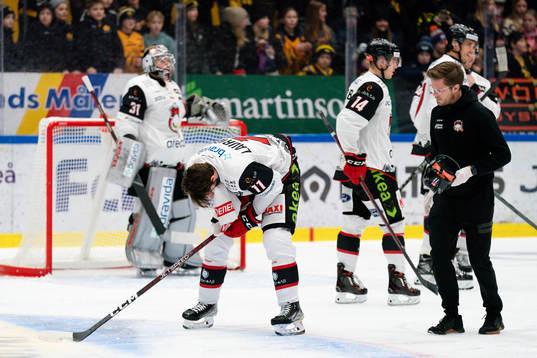 Malmö Redhawks Markus Lauridsen skadar sig