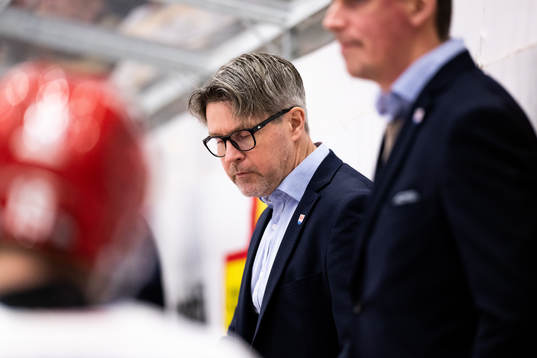 Timrås tränare Anders Karlsson deppar