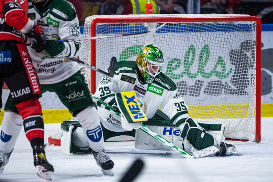 Färjestads målvakt Dennis Hildeby