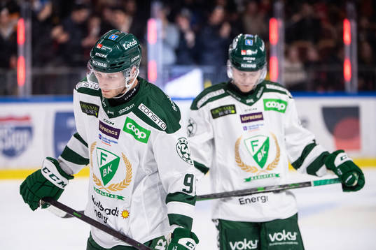 Färjestads Eric Engstrand deppar