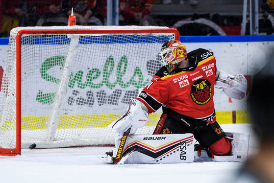 Luleås målvakt Joel Lassinantti släpper in 4-3