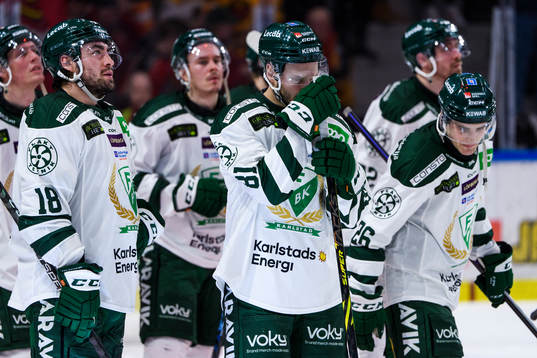 Färjestads Remi Elie och Theodor Lennström deppar med