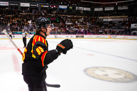 Brynäs Nick Olesen jublar