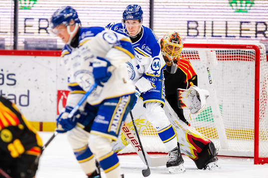 Leksands Carter Ashton och Brynäs målvakt Anders Lindbäck