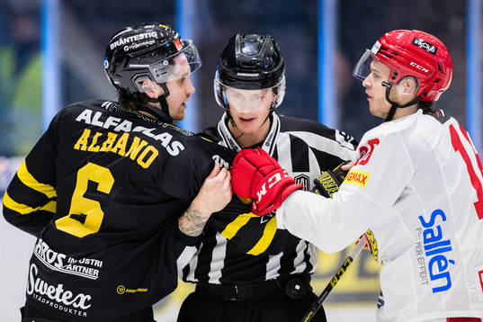 Västerås Nicholas Albano och Almtunas Alexander Svensson