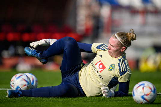 goalkeeper Hedvig Lindahl of the Swedish women's national