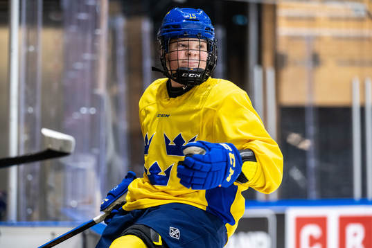 Astrid Lindeberg of Sweden at a practice session