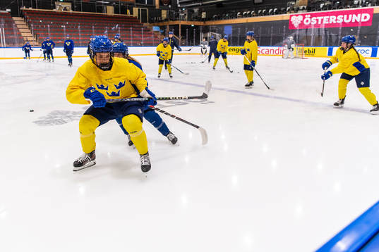 Olivia Sohrner of Sweden at a practice session