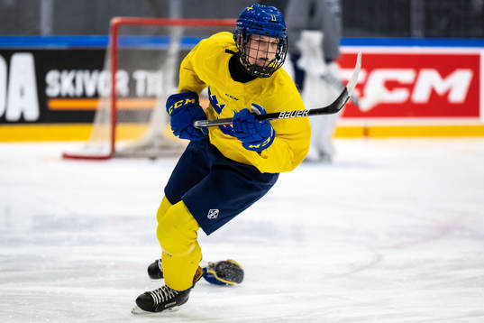 Ella Hellman of Sweden at a practice session