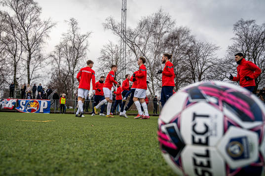 Helsingborgs spelare värmer upp