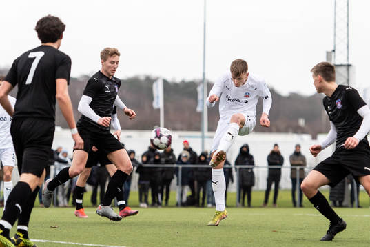 Helsingborgs Lucas Kjellnäs gör 0-1
