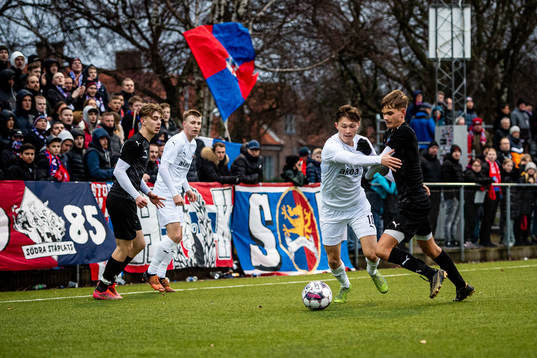 Helsingborgs Anton Nilsson och Ramlösa Södras Alex