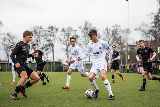 Helsingborgs Adrian Svanbäck