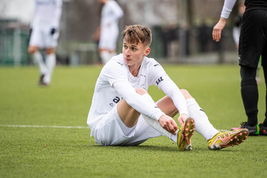 Helsingborgs Lucas Kjellnäs har ont