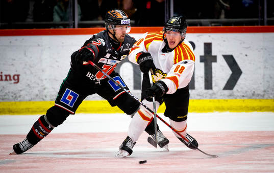 Örebros Rasmus Rissanen och Brynäs Dmytro Timashov