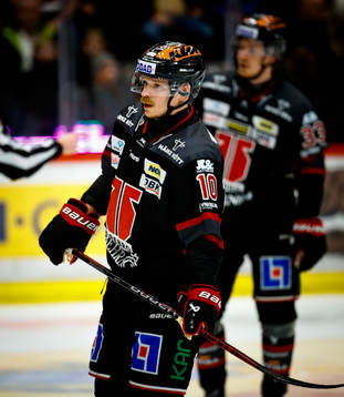 Örebros Rihards Marenis deppar