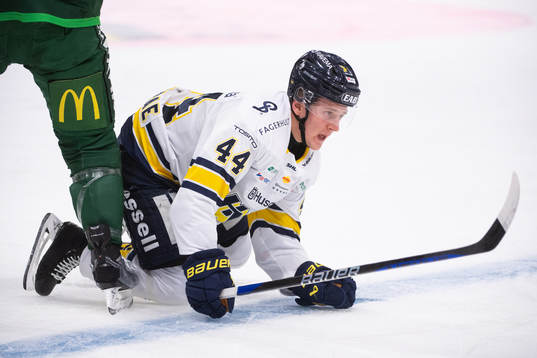 HV71s Emil Andrae