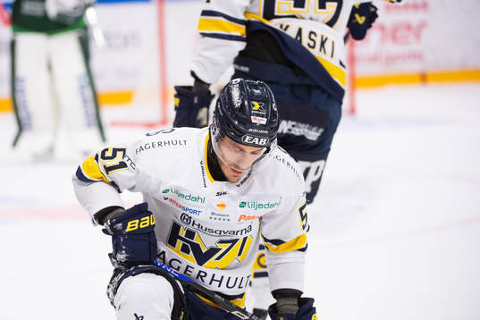 HV71s Andy Miele deppade