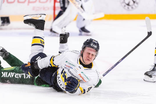 HV71s Emil Andrae