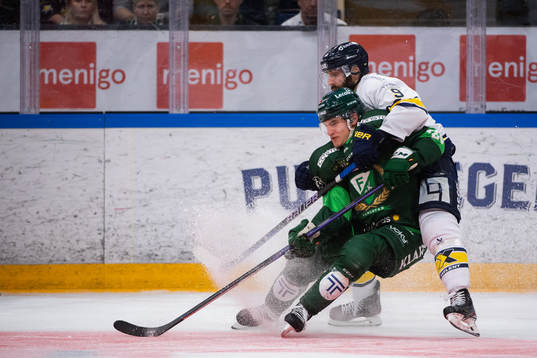 Färjestads Joel Nyström och HV71s Taylor Matson