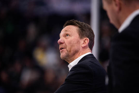under ishockeymatchen i SHL mellan Färjestad och HV71