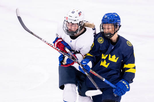 Alexandra Lalonde of USA and Mira Hallin of Sweden