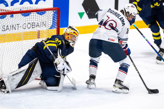 Goaltender Felicia Frank of Sweden and Lucia Digirolamo of