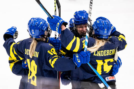 Astrid Lindeberg of Sweden celebrate with teammates